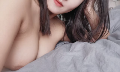 异地勾引，自慰扣穴淫水直流